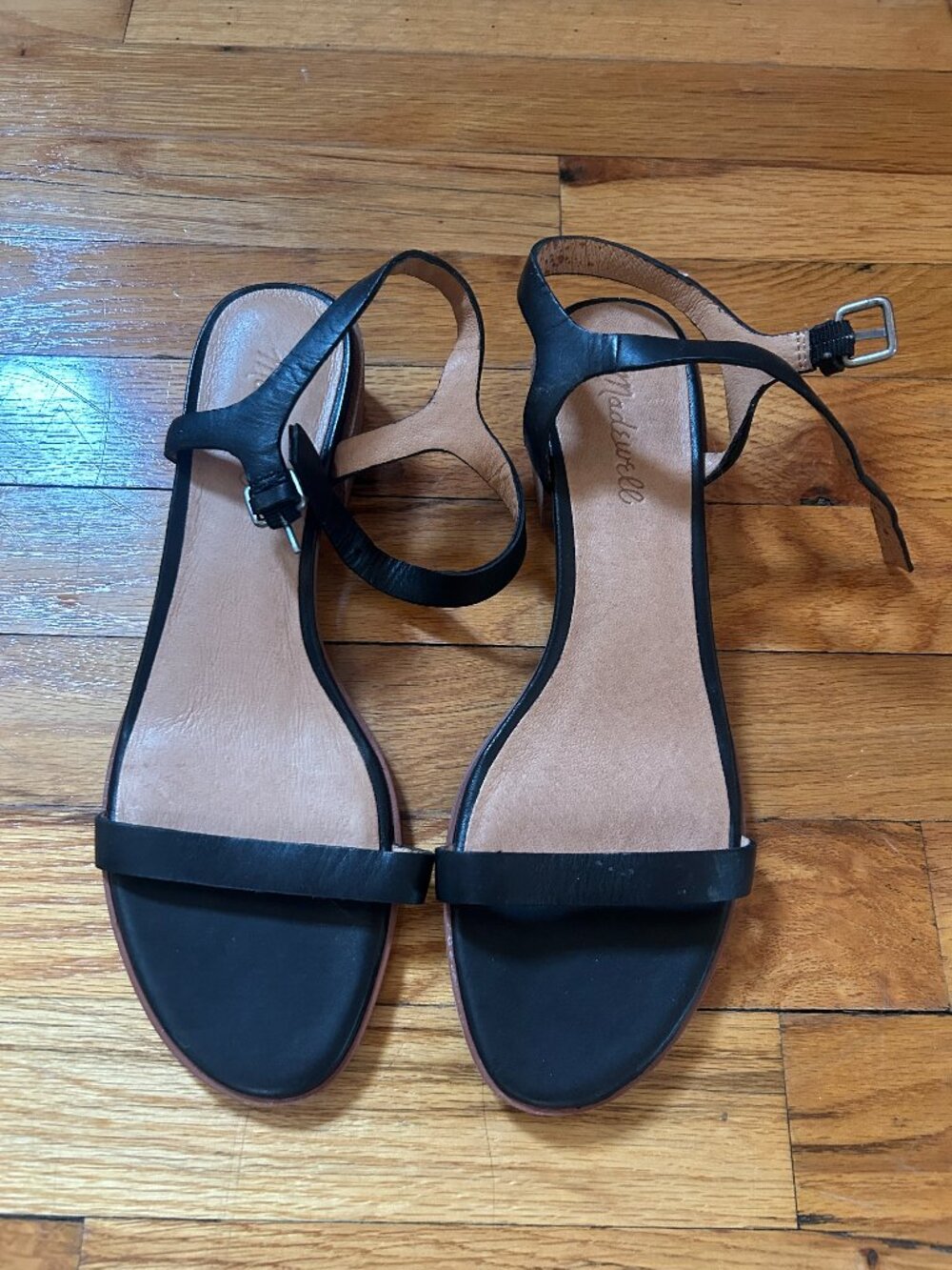 Madewell The Louise Sandal in Leather - NWOB - Size 9